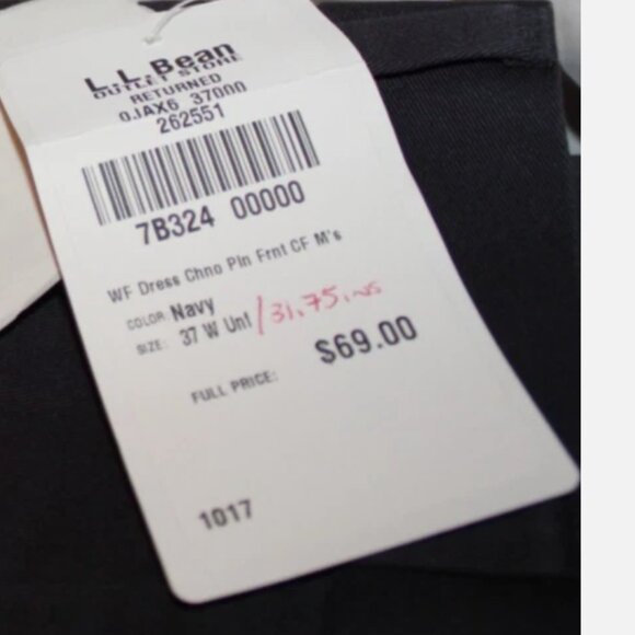 L.L. Bean Navy Blue Men's Pants 37 x 32 Wrinkle Free Cotton - Picture 2 of 8